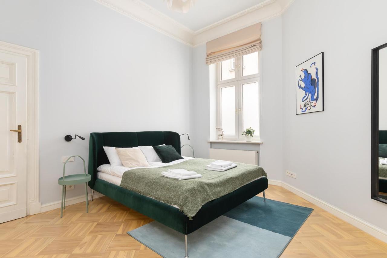 Marszalkowska 58 - Classy Two Bedroom Apartment With Balcony By Noclegi Renters وارسو المظهر الخارجي الصورة